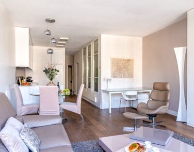 Apartment Elea France