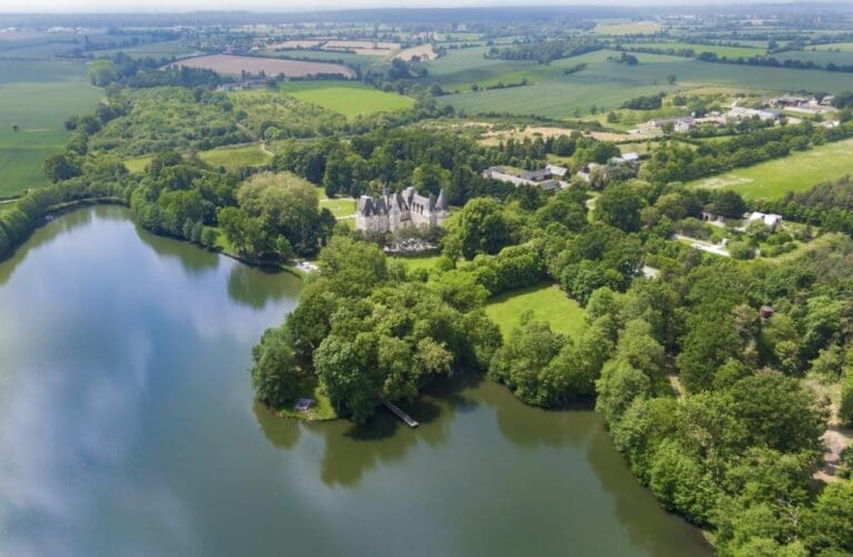 Chateau Crystal Rental Loire Valley