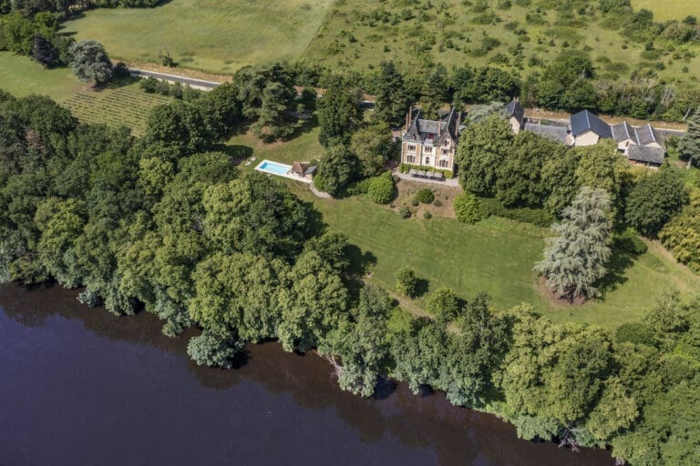 Chateau Les Bains France