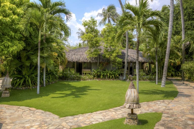 Deluxe Garden View Bungalow Vietnam