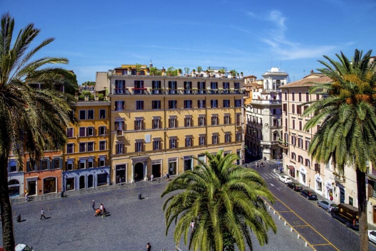 Diplomat Apartment Italy