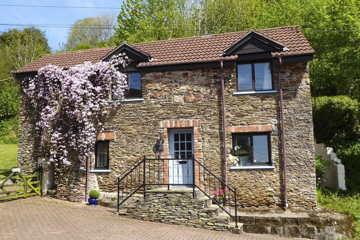 Holdstone Cottage United Kingdom
