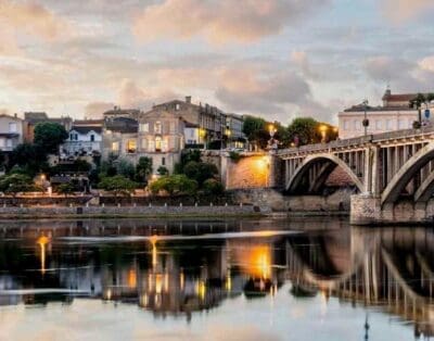 La Berge de Rivière Dordogne France