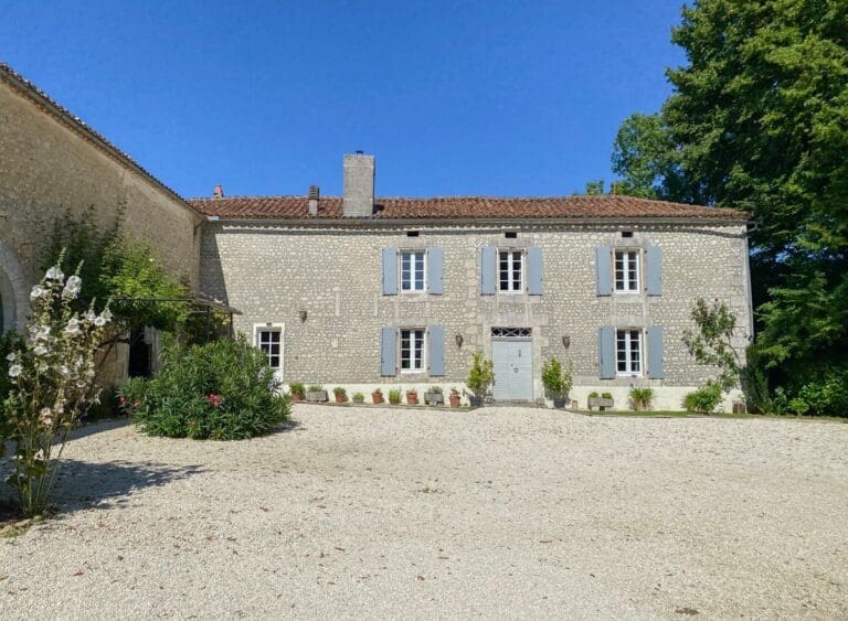 Le Manoir Des Pineaux France