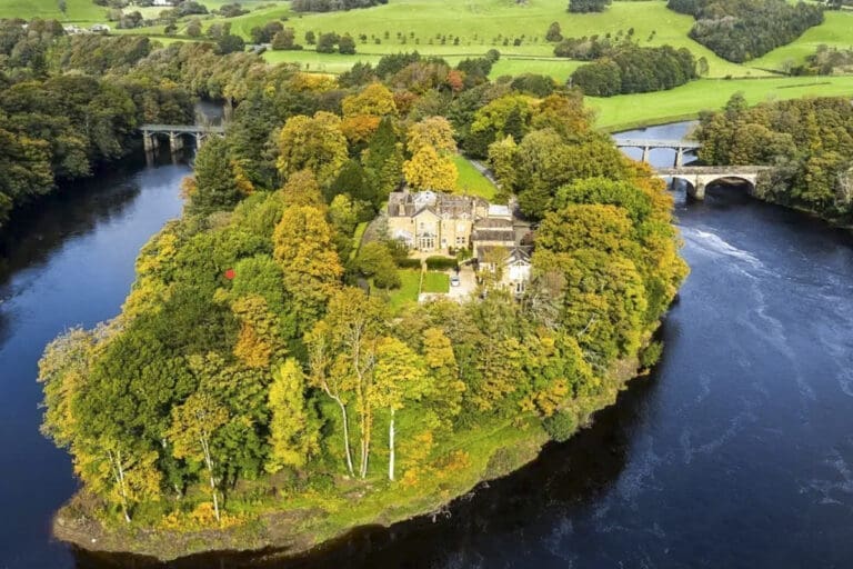 Lux Escape United Kingdom