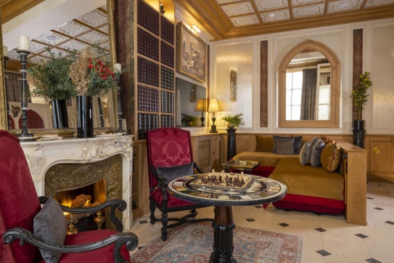 Maison Adrienne France