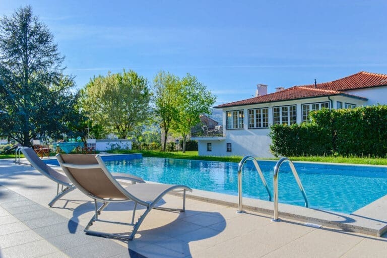 Moradia Bravaes Portugal