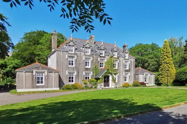 Pontardawe Country House United Kingdom