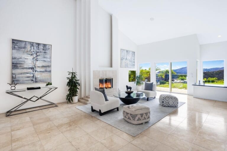 Rent Apartment Aquamarine Zebra Marble Bel Air