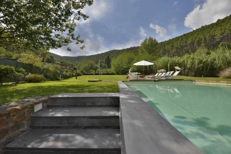 Rent Apartment Arctic Bells Tuscany