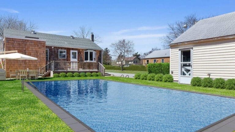 Rent Apartment Azure Satin Long Island City