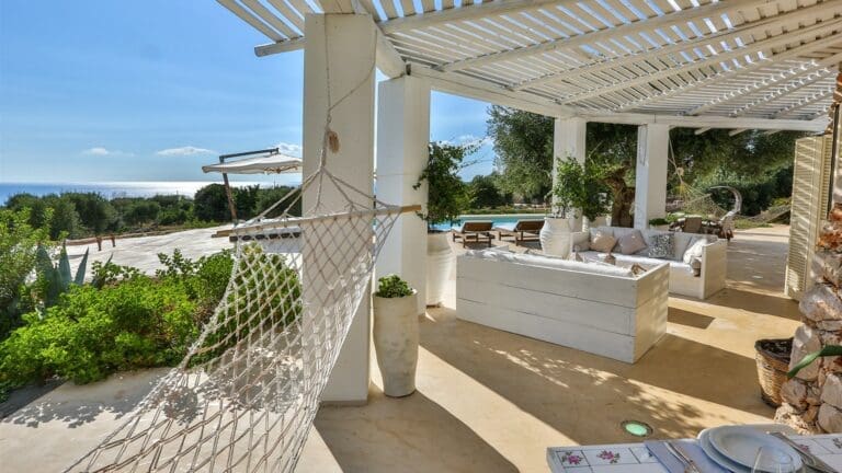 Rent Apartment Bean Waxflower Puglia