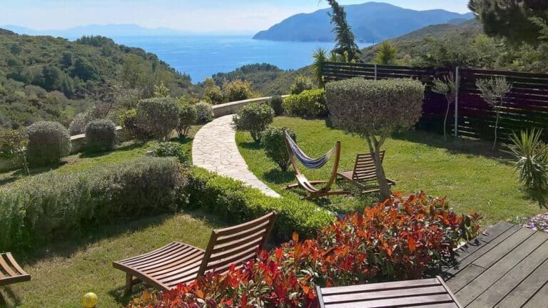 Rent Apartment Beige Amber Greece