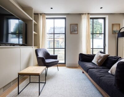 Rent Apartment Bell Gallo Holborn