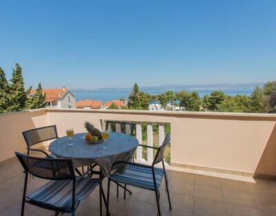 Rent Apartment Blue-Gray Stone Croatia