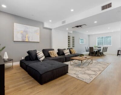 Rent Apartment Bud Monja Studio City