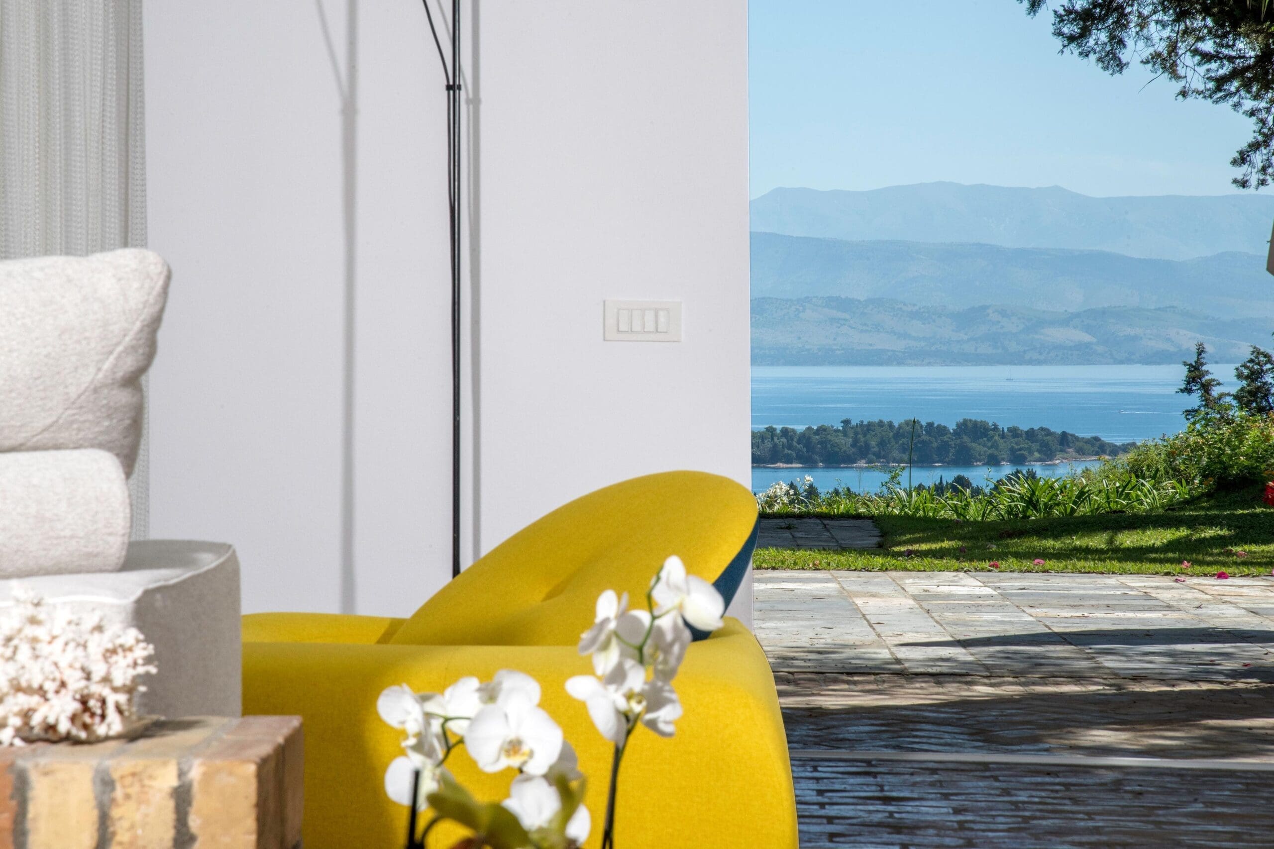 Rent Apartment Burgundy Larkspur Corfu