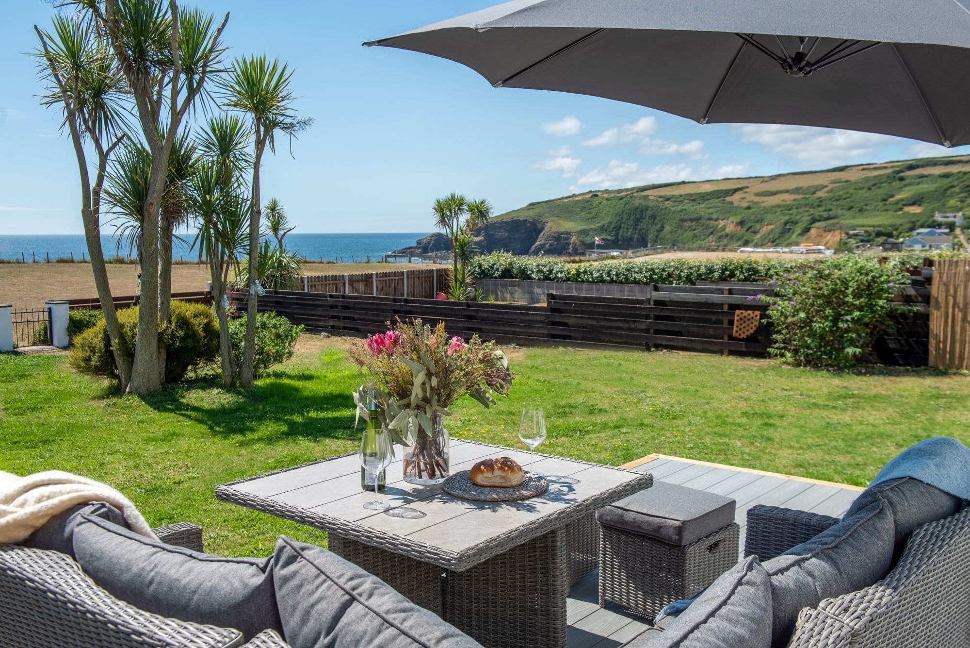 Rent Apartment Burlywood Life Cornwall