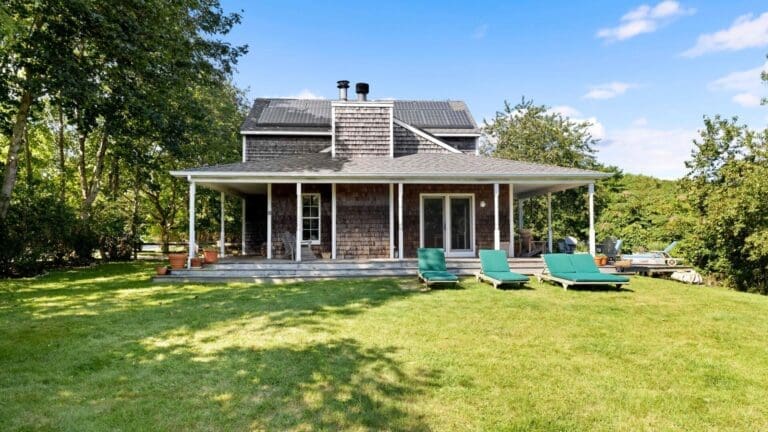 Rent Apartment Buster Carnauba Montauk