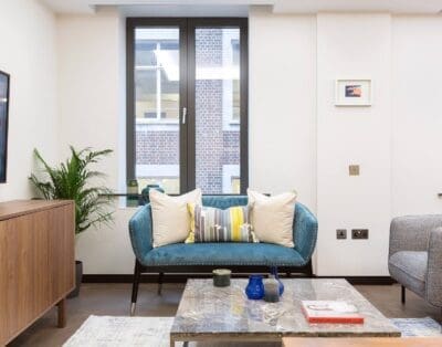 Rent Apartment Byzantine Popcorn Soho