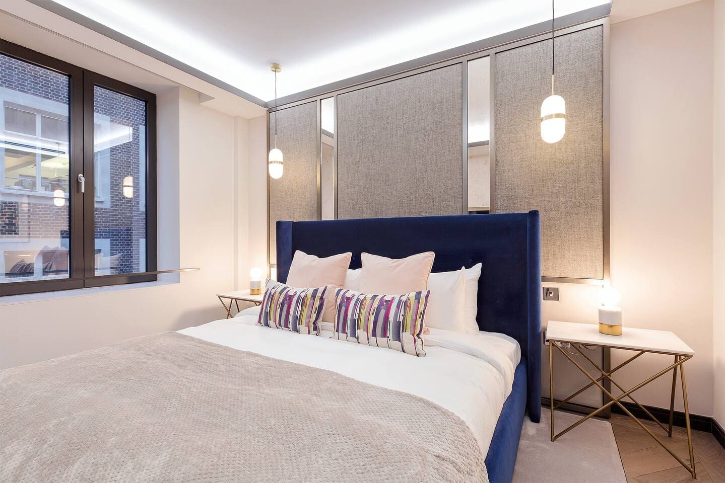 Rent Apartment Byzantine Popcorn Soho