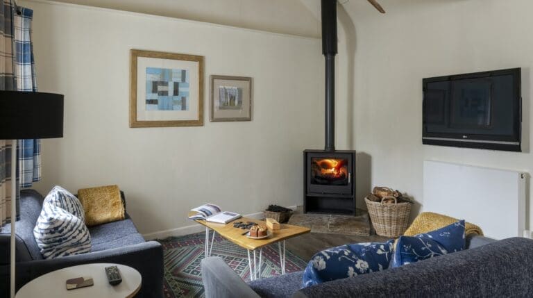 Rent Apartment Cameo Overtop Suffolk Coast and Heaths