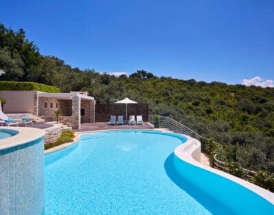 Rent Apartment Carolina Gumbo Limbo Corfu
