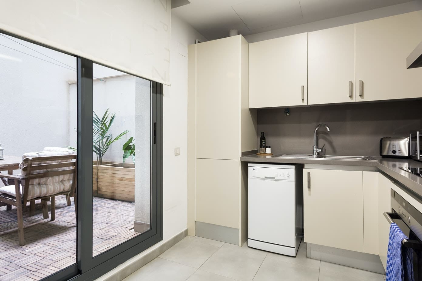 Rent Apartment Celeste Emerald Sants-Les Corts