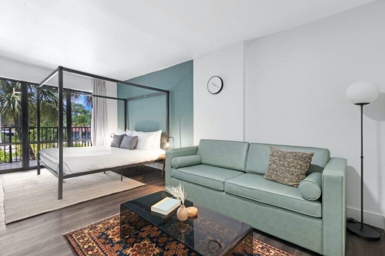 Rent Apartment Charm Tzumu Fort Lauderdale