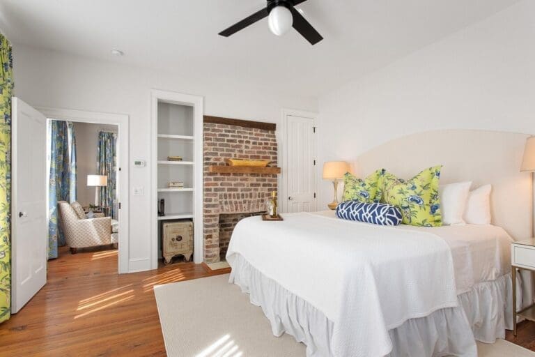 Rent Apartment Citrine Tourmaline Charleston Historic Downtown