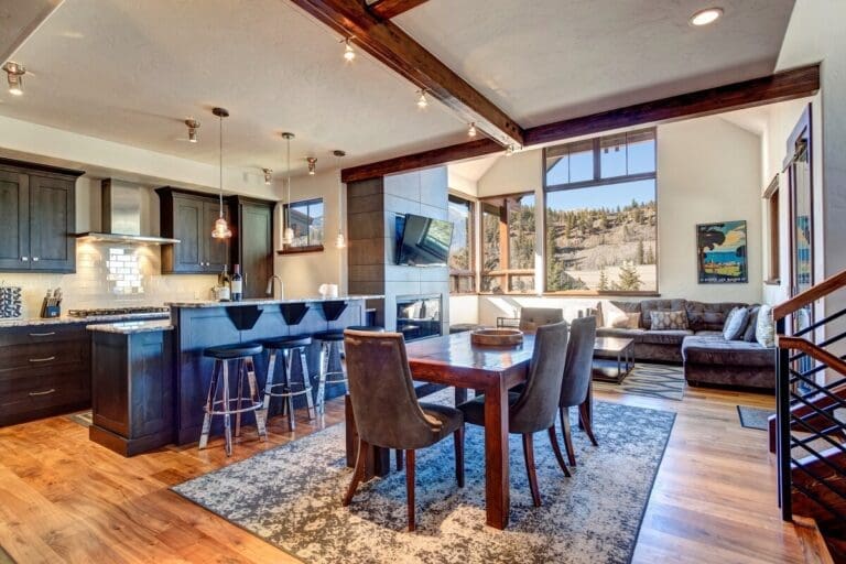 Rent Apartment Claret Chinaberry Breckenridge