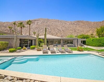 Rent Apartment Coconut Bead Palm Springs