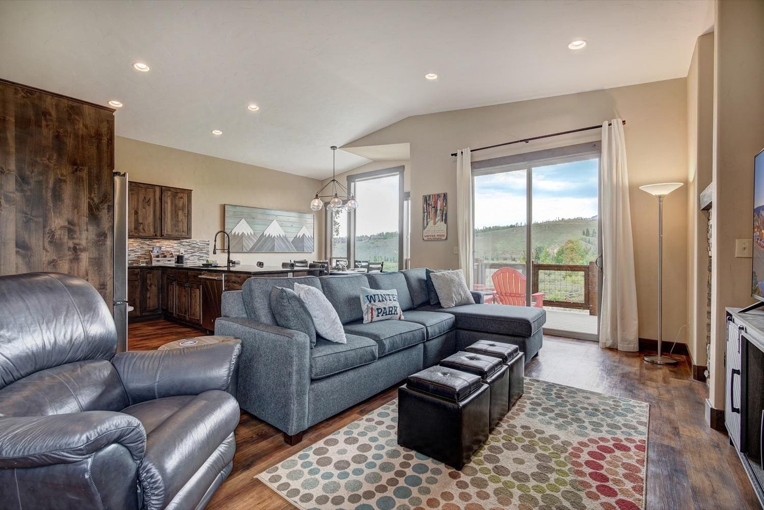 Rent Apartment Coconut Cypress Colorado