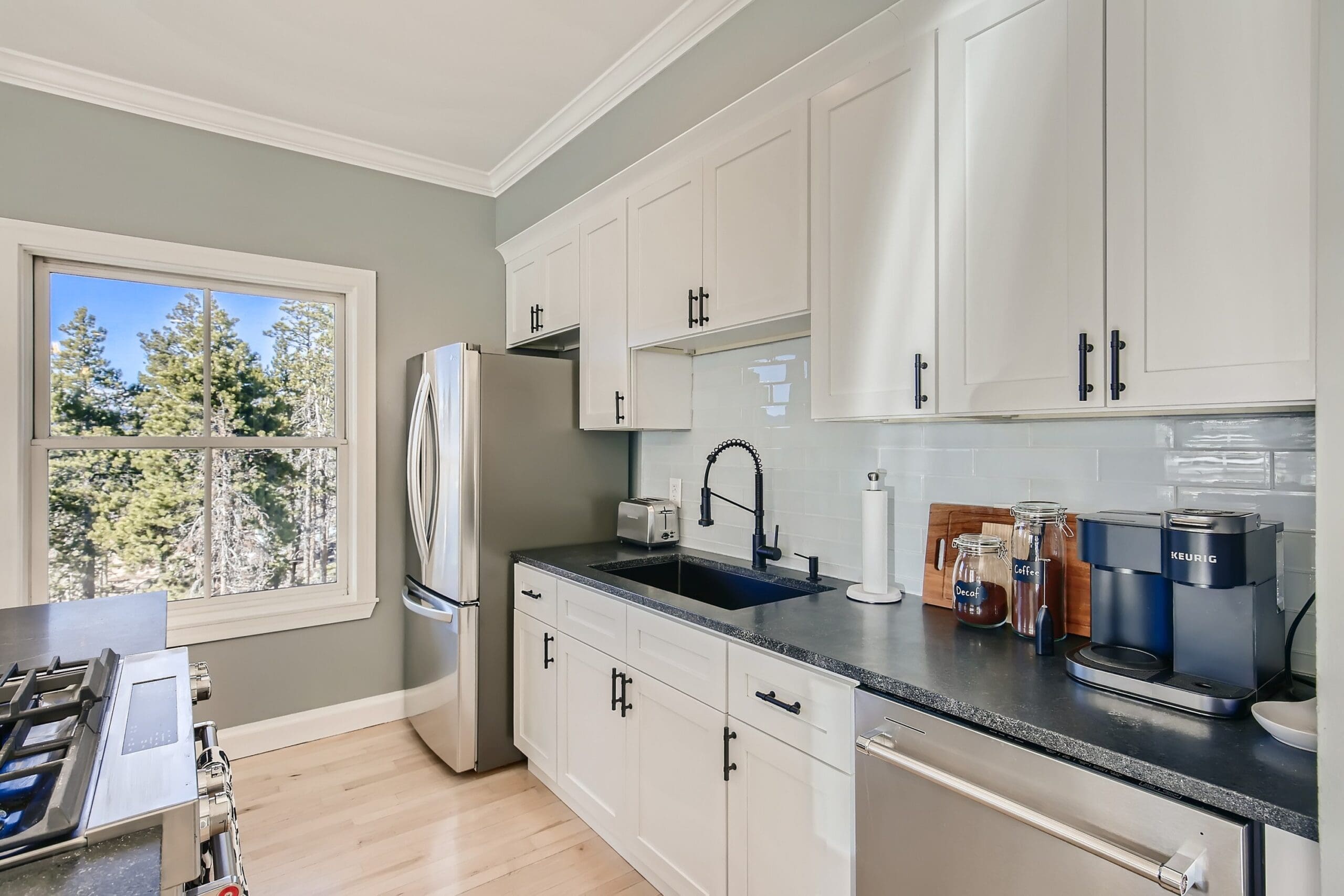 Rent Apartment Cola White Colorado