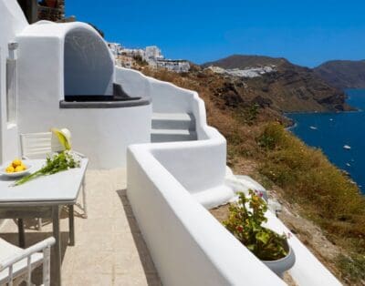 Rent Apartment Congo Strawberry Santorini