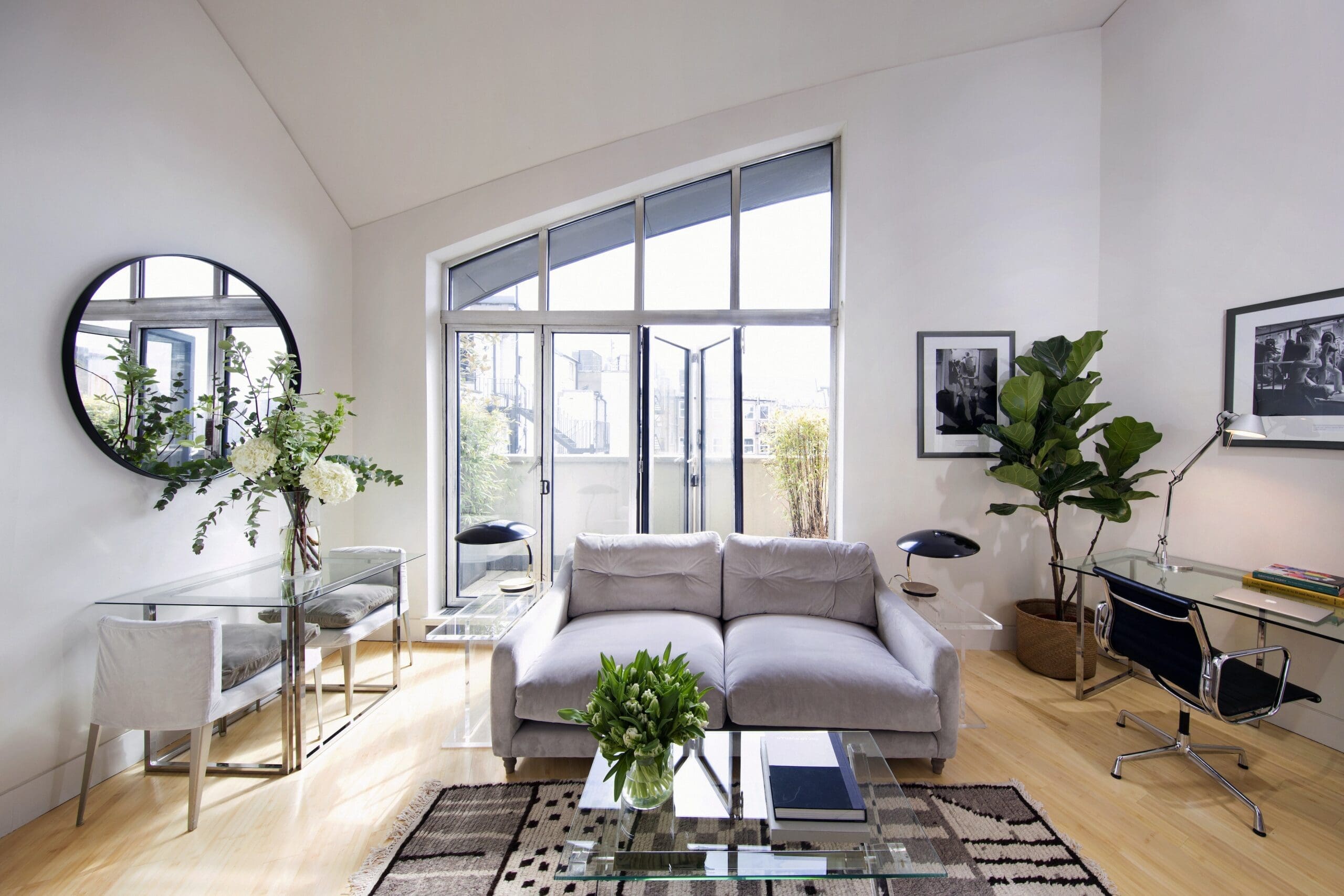 Rent Apartment Coral Oleander Mayfair