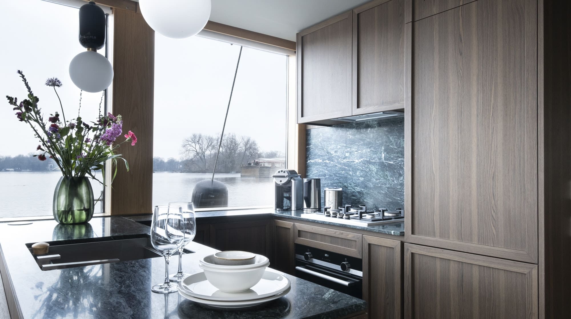 Rent Apartment Cornflower Helianthus Friedrichshain