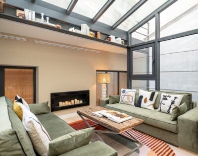 Rent Apartment Cornsilk Pichkari Le Marais