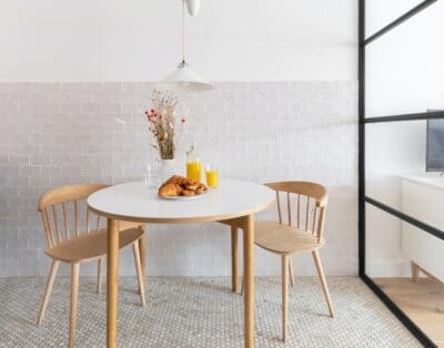 Rent Apartment Cornsilk Rosewood Westminster