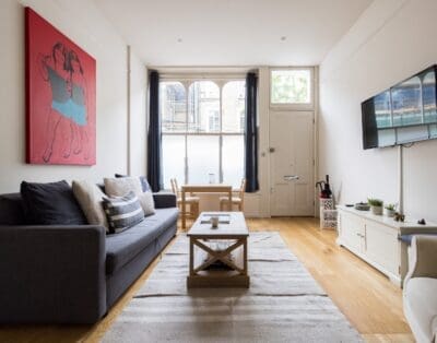 Rent Apartment Cyclamen Laurel South Kensington