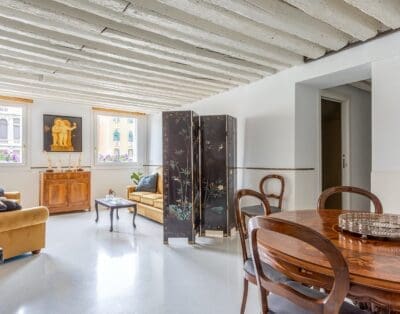 Rent Apartment Deep Cornstalk Dorsoduro