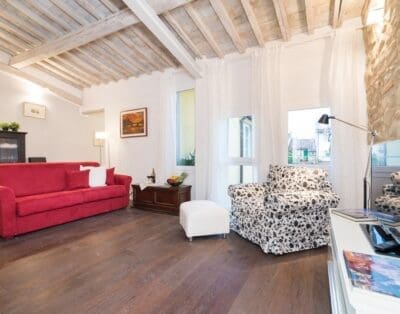 Rent Apartment Deep Malachite Accademia