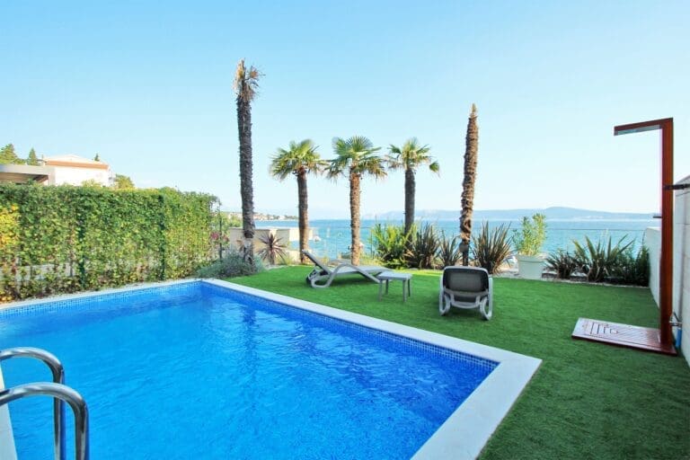 Rent Apartment Deer Banana Croatia