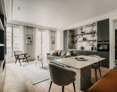 Rent Apartment Deer Rose Quartz Arc de Triomphe – Champs-Élysées