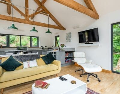 Rent Apartment Dodger Mimosa Cornwall
