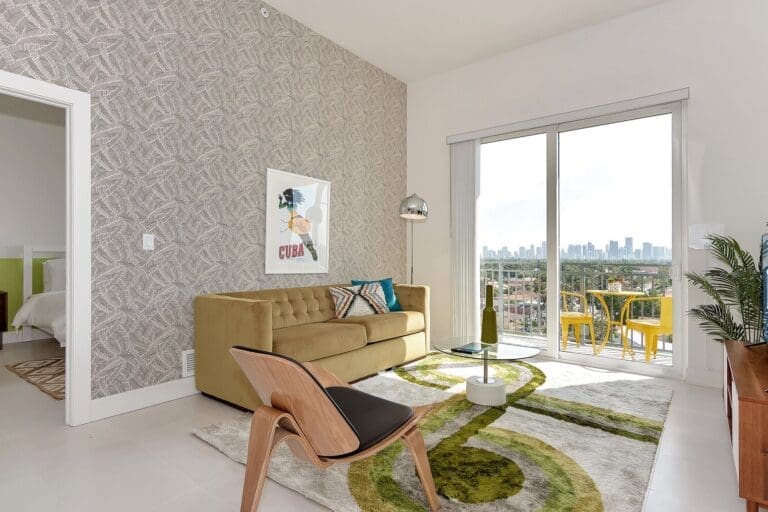 Rent Apartment Edge Amber Miami
