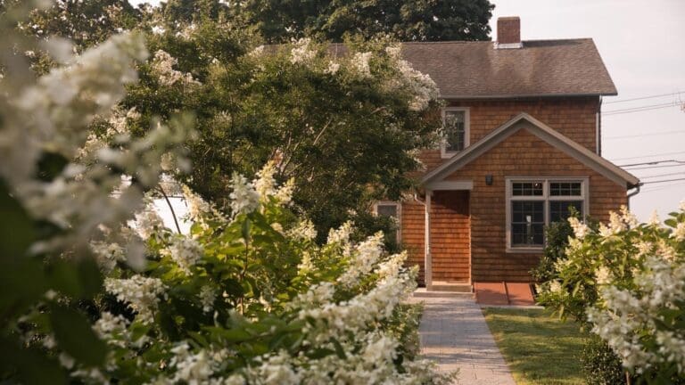 Rent Apartment Eminence Mitten The North Fork