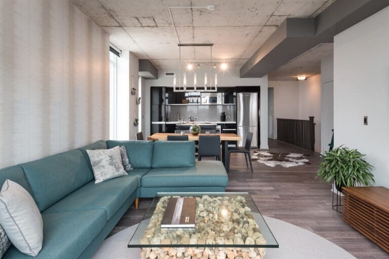 Rent Apartment Fiery Honey Canada