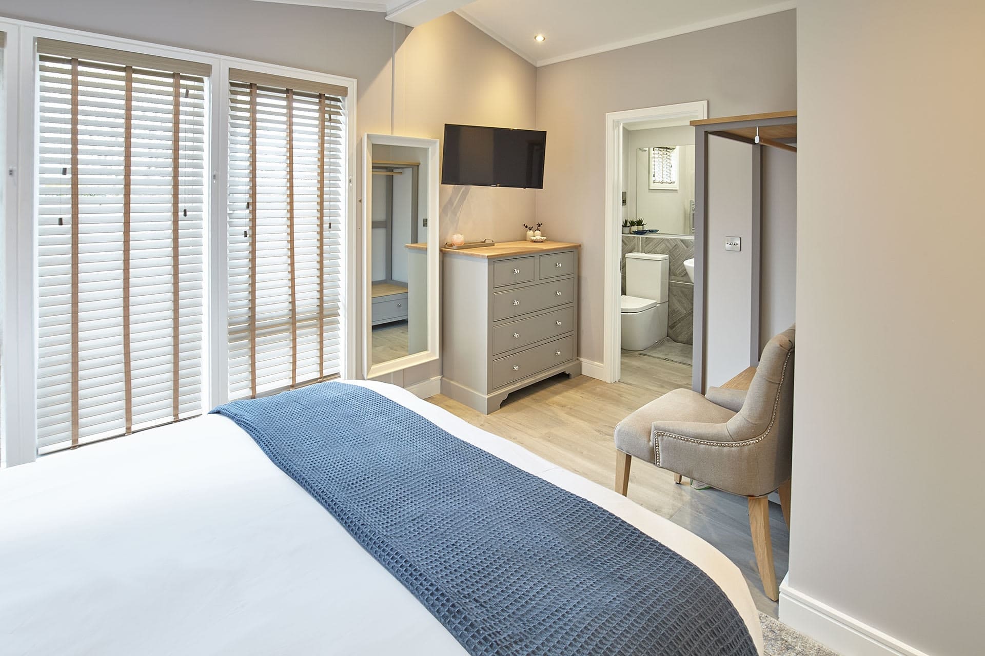 Rent Apartment Foil Mustard North York Moors