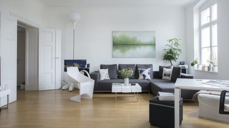 Rent Apartment Glacier Muttonwood Mitte